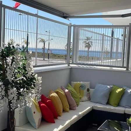 Apartamento Duna Beach Primera Linea De Playa Torrox Bagian luar foto